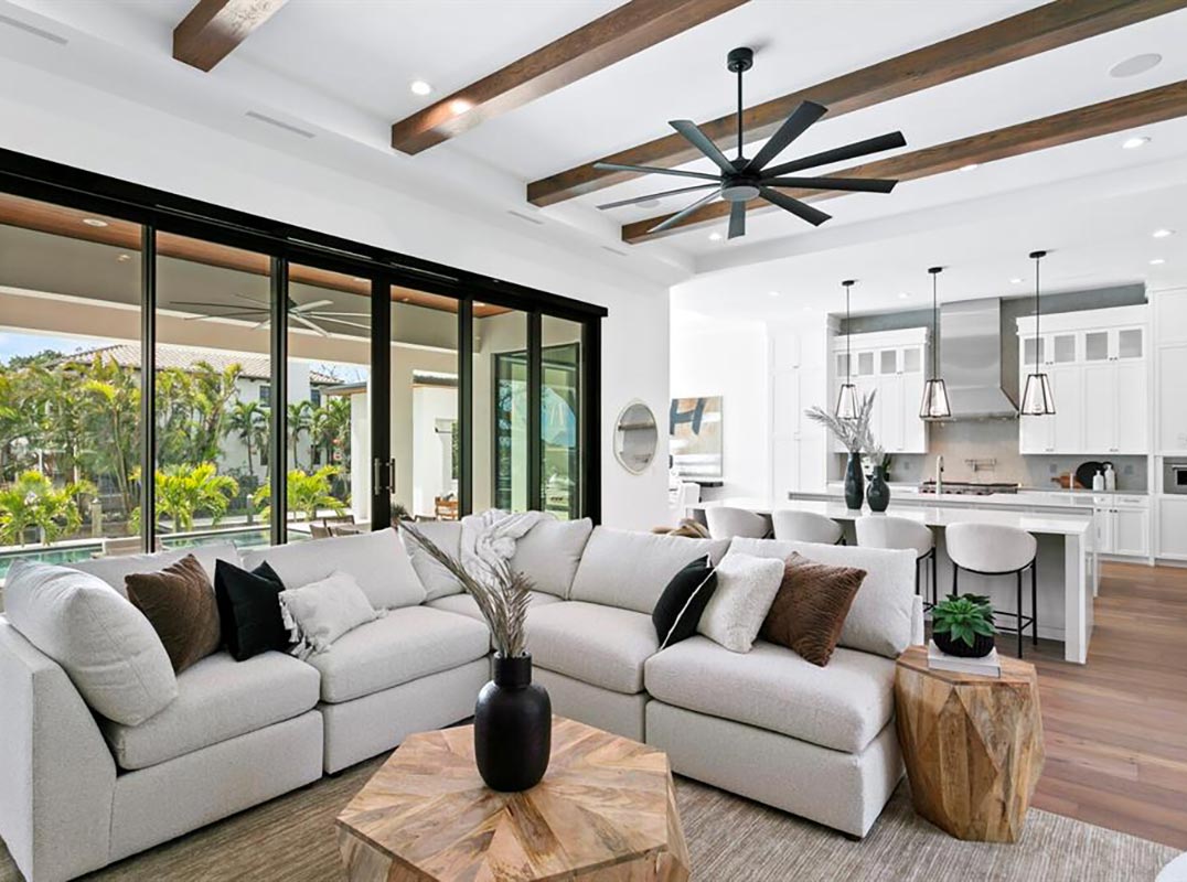 Snell Isle Modern Luxury